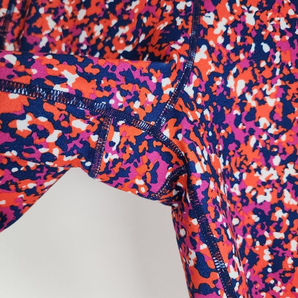 Ideology Compression Side-Pocket Cropped Leggings Multicolor Abstract Pattern M - Picture 13 of 14